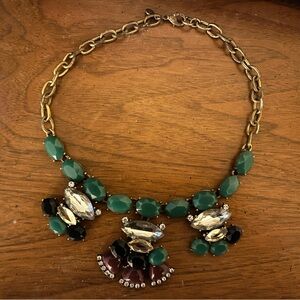 Elegant Green and Gold Statement Necklace